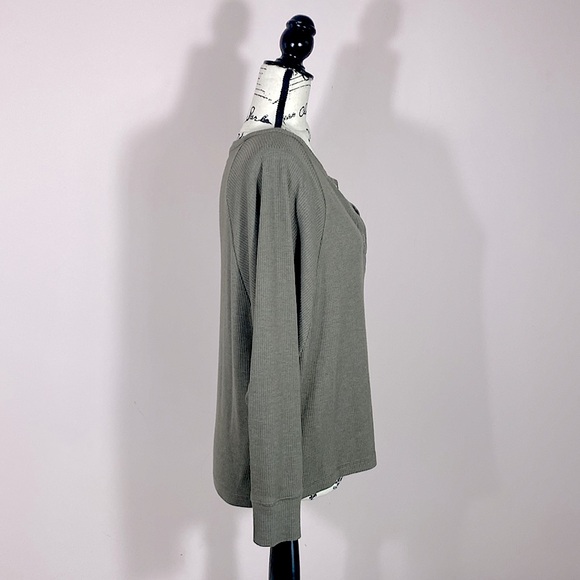 Anthropologie x CHASER Ribbed Hanley Top Olive Green S - Picture 2 of 6